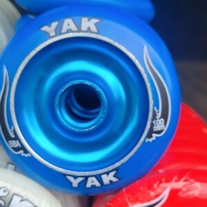 Yak Scat Metal Core 100 MM 🔵 Wheel for Scooters. New. 2 Wheels